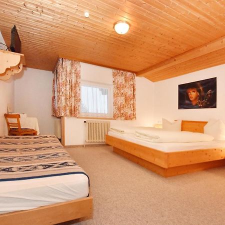 Pension Piz Buin Partenen Bagian luar foto